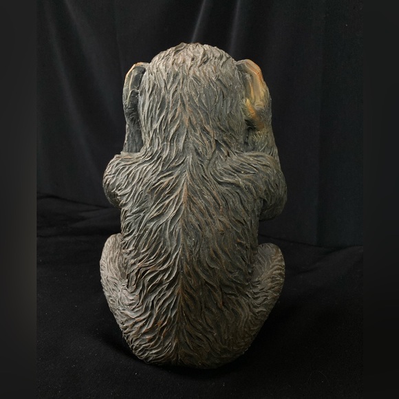 Hear No Evil! Large Resin Monkey 🙉🙉🙉 - Picture 3 of 5